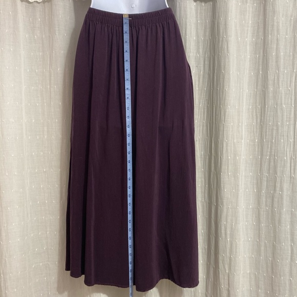 Carole Little Purple Rayon Skirt - Picture 2 of 11